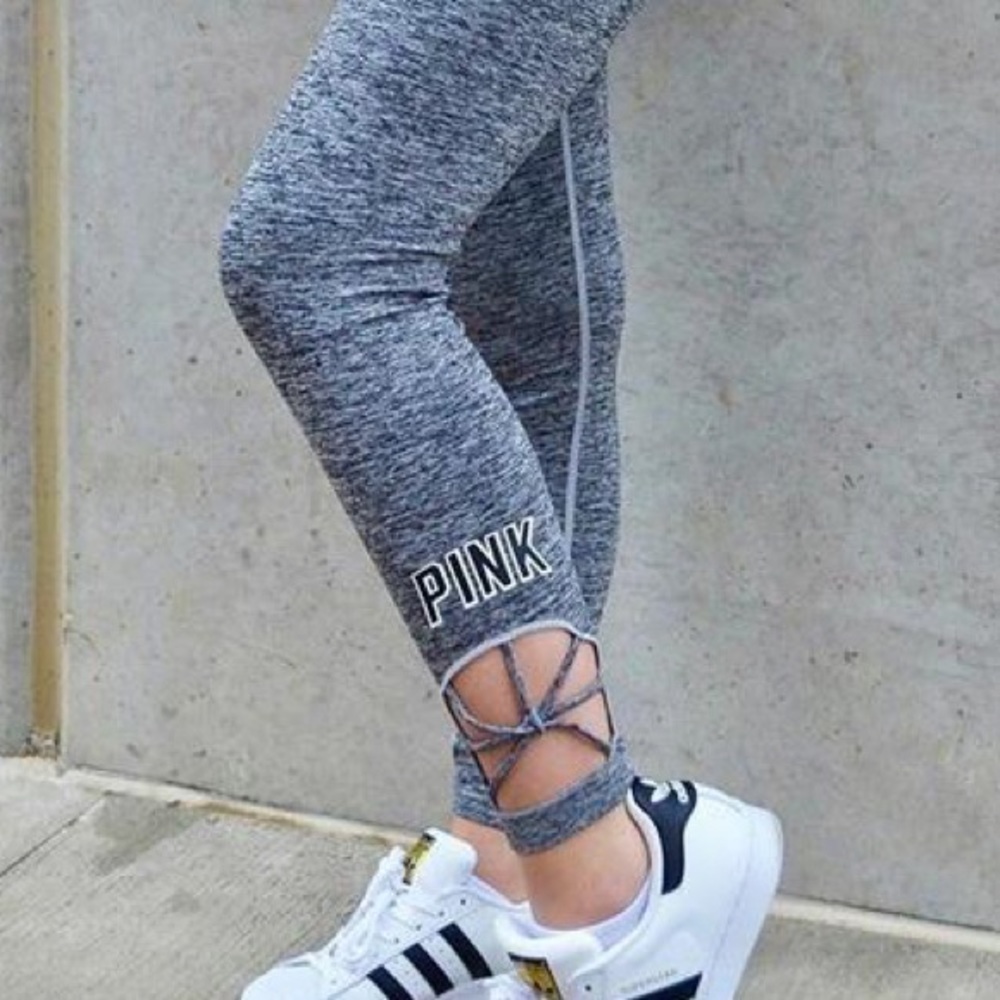 VS PINK ULTIMATE strappy seamless leggings